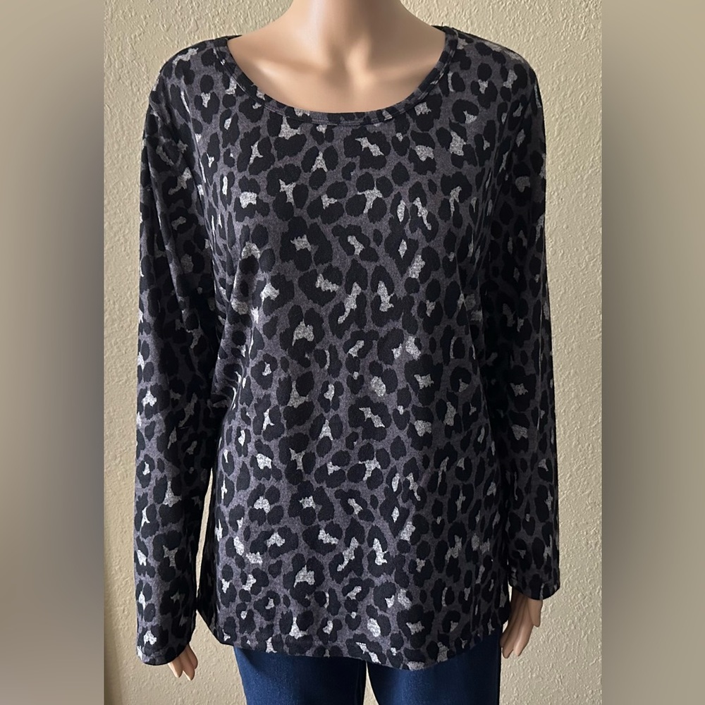 NWT Per Se Women’s Sweater